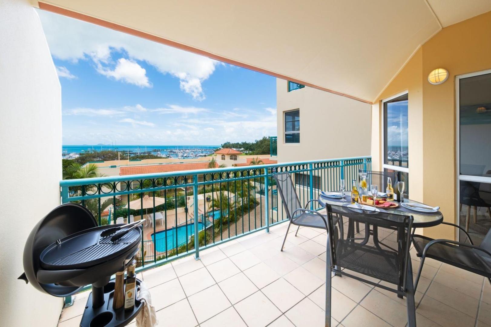 Shingley Beach Resort - Whitsundays Airlie Beach Exterior photo