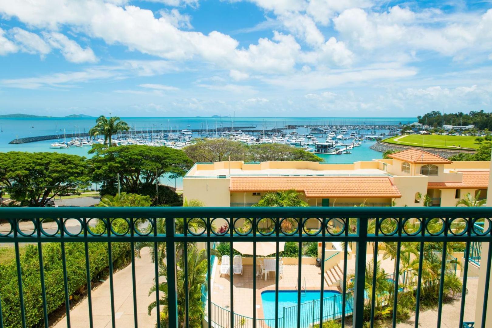 Shingley Beach Resort - Whitsundays Airlie Beach Exterior photo