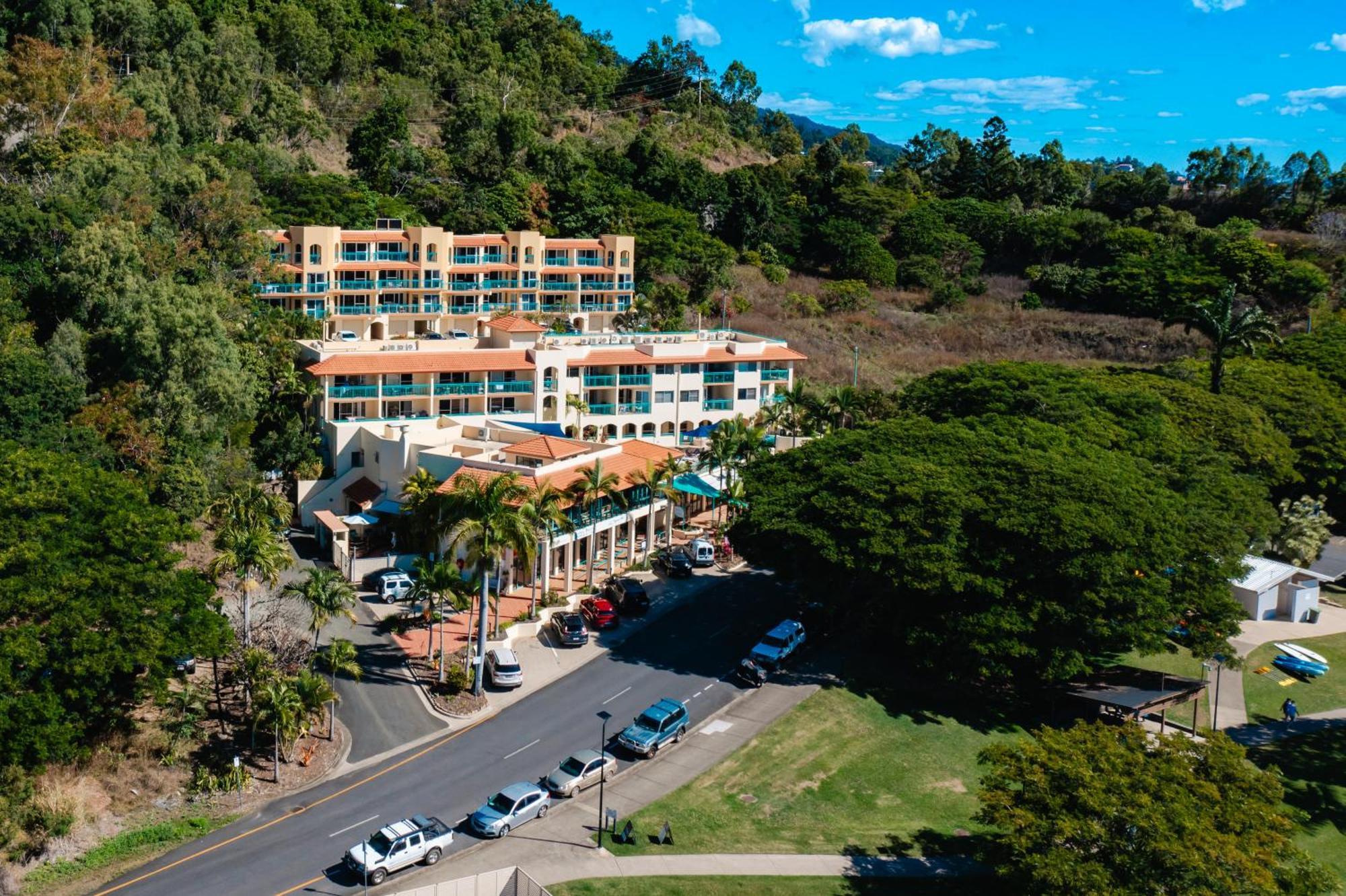 Shingley Beach Resort - Whitsundays Airlie Beach Exterior photo