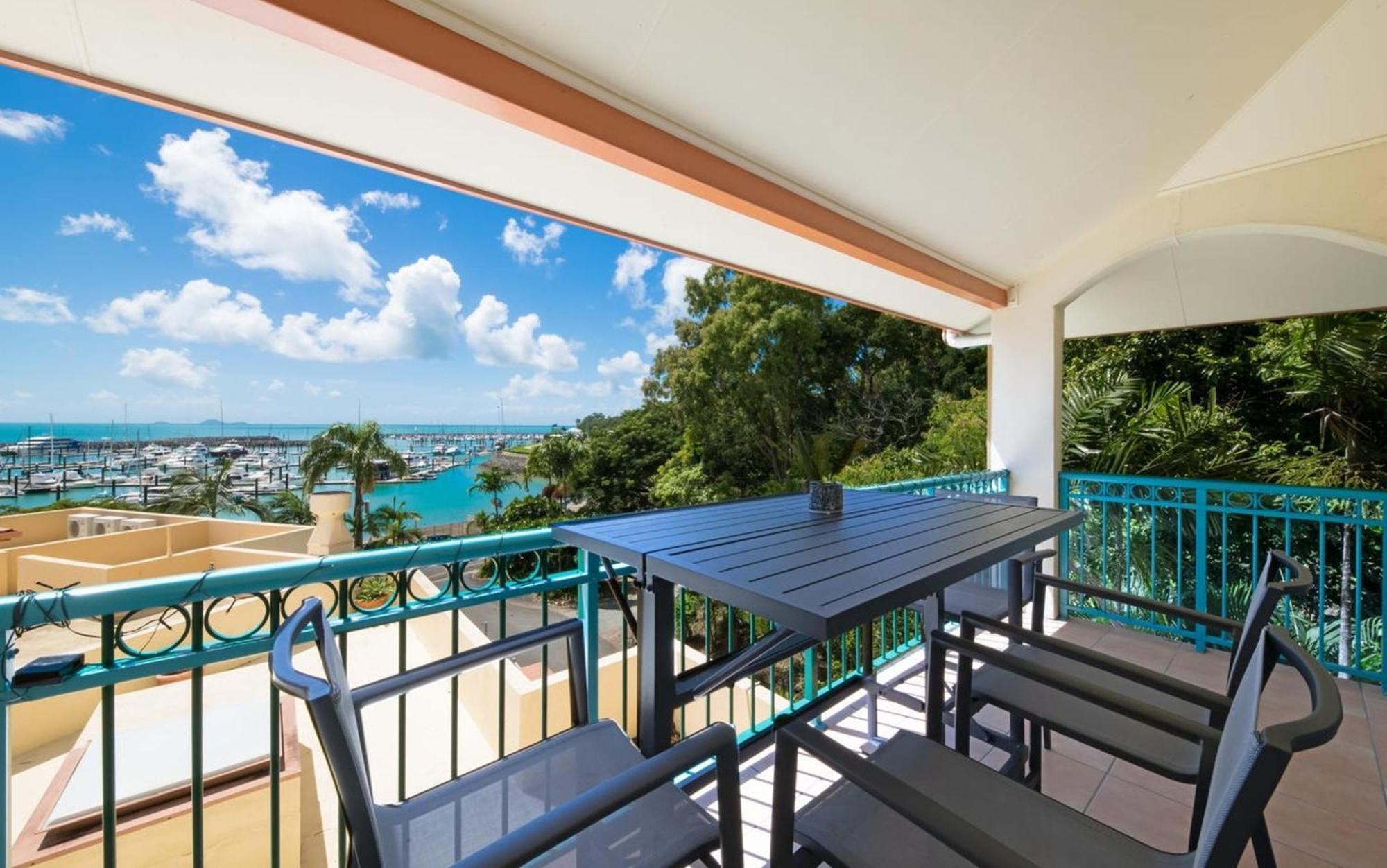 Shingley Beach Resort - Whitsundays Airlie Beach Exterior photo
