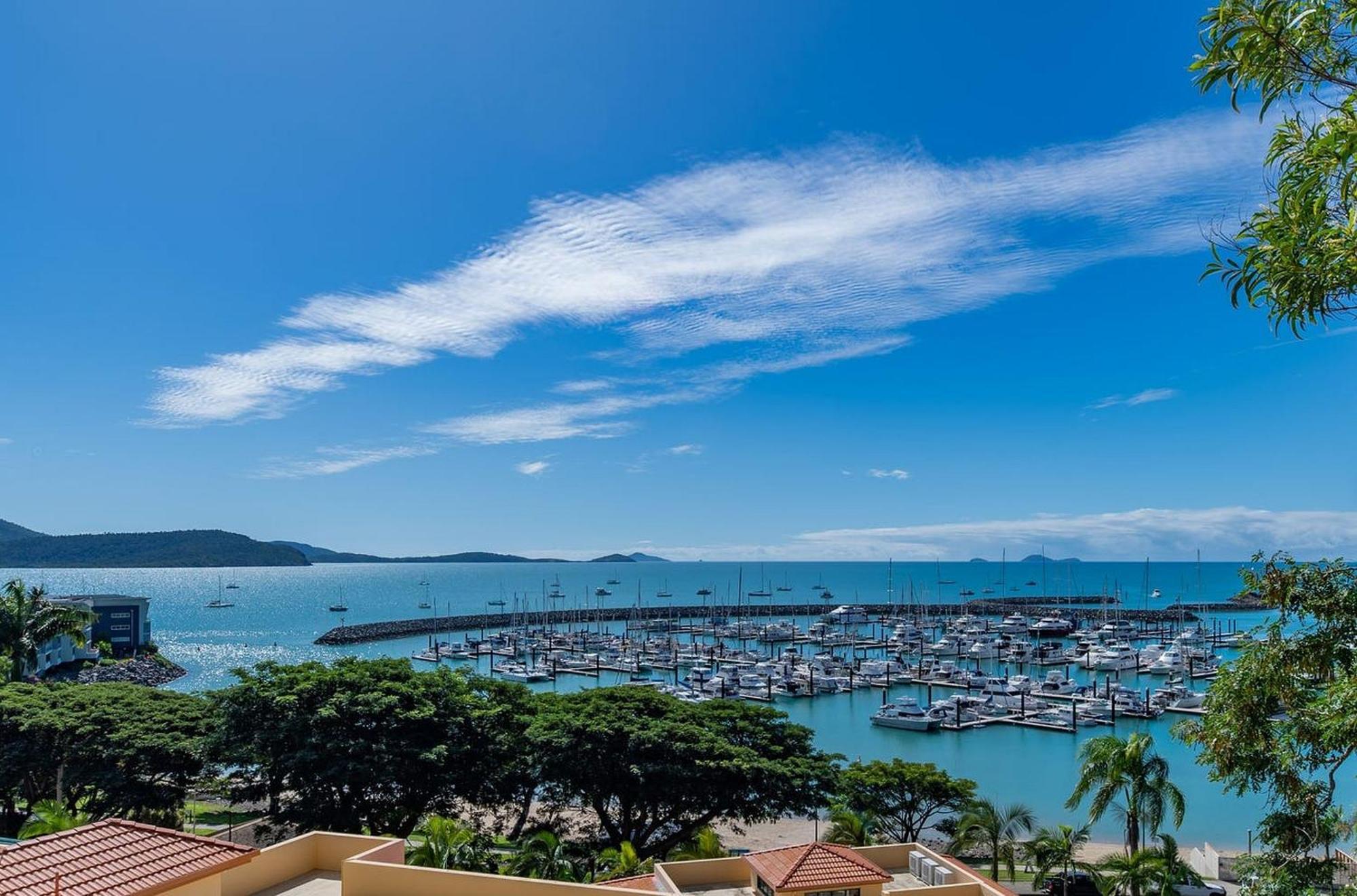 Shingley Beach Resort - Whitsundays Airlie Beach Exterior photo